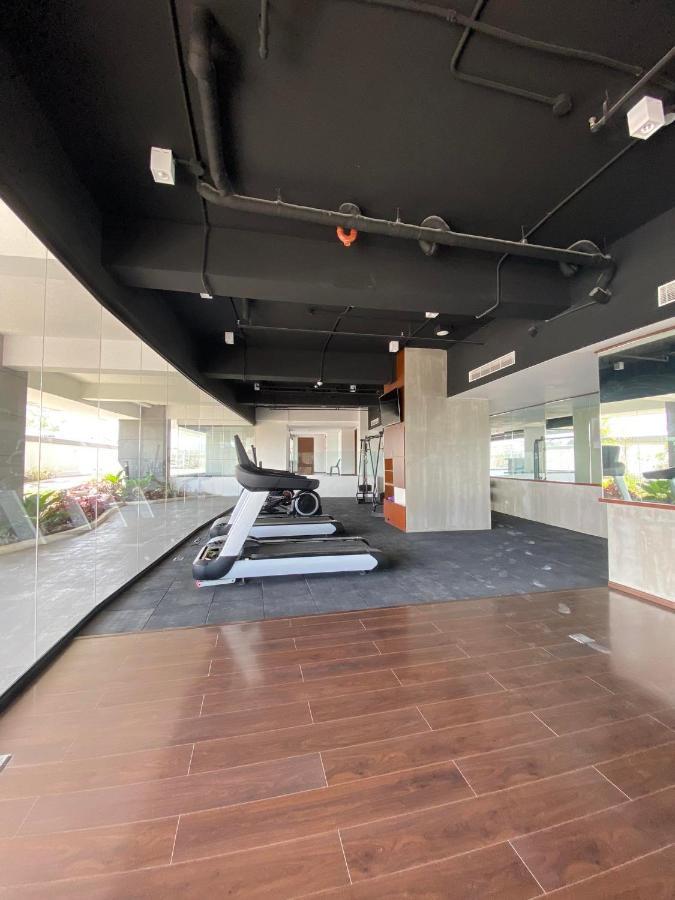 Aeon Towers Executive Suite 2Br 18Th Floor Davao Экстерьер фото
